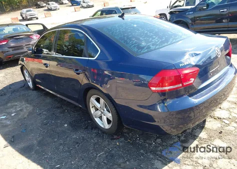 2015 Volkswagen Passat 1.8T Limited Edition from USA, damaged, VIN 1VWAS7A32FC107572